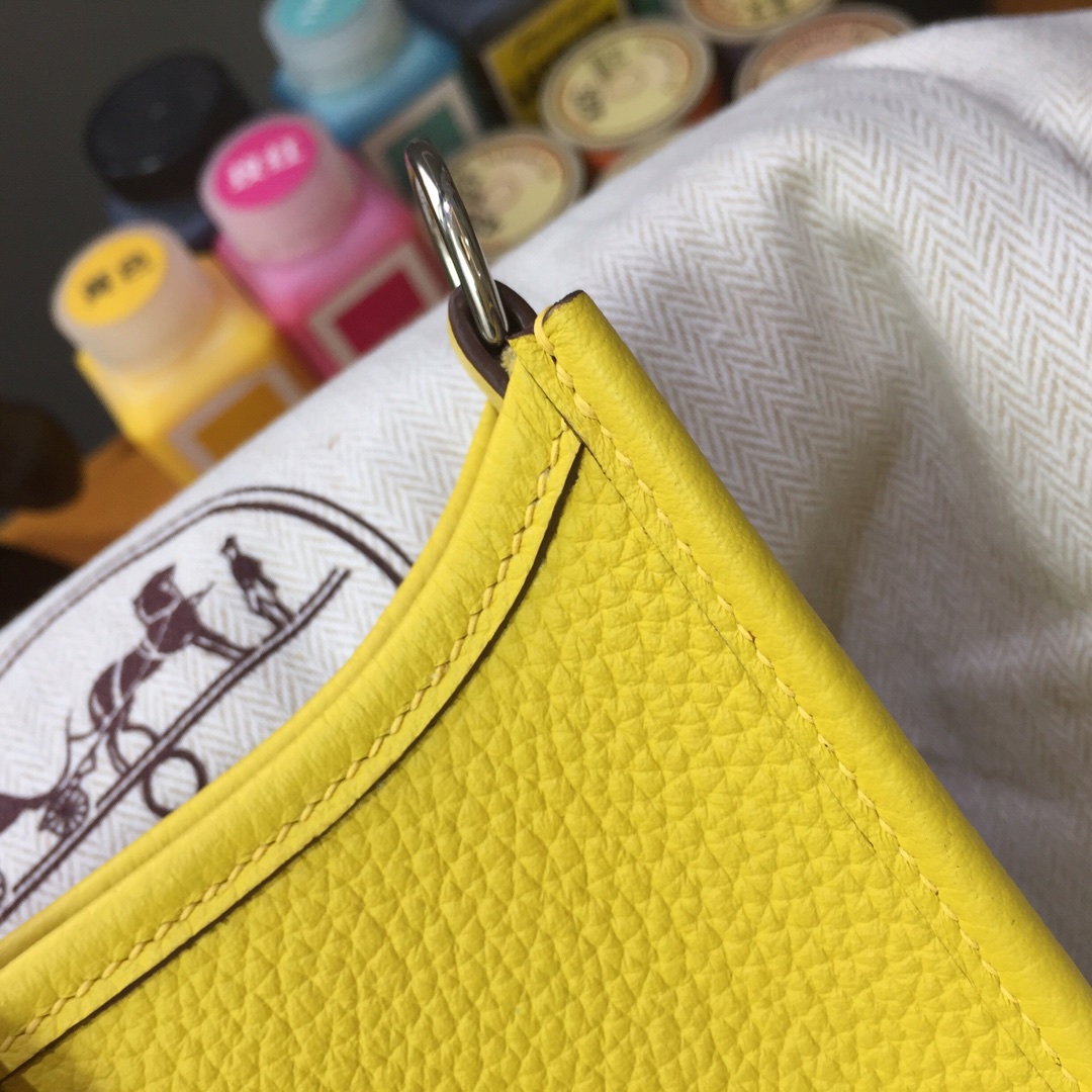 에르메스 미니 에블린16 옐로우 은장 끌레망스 가죽